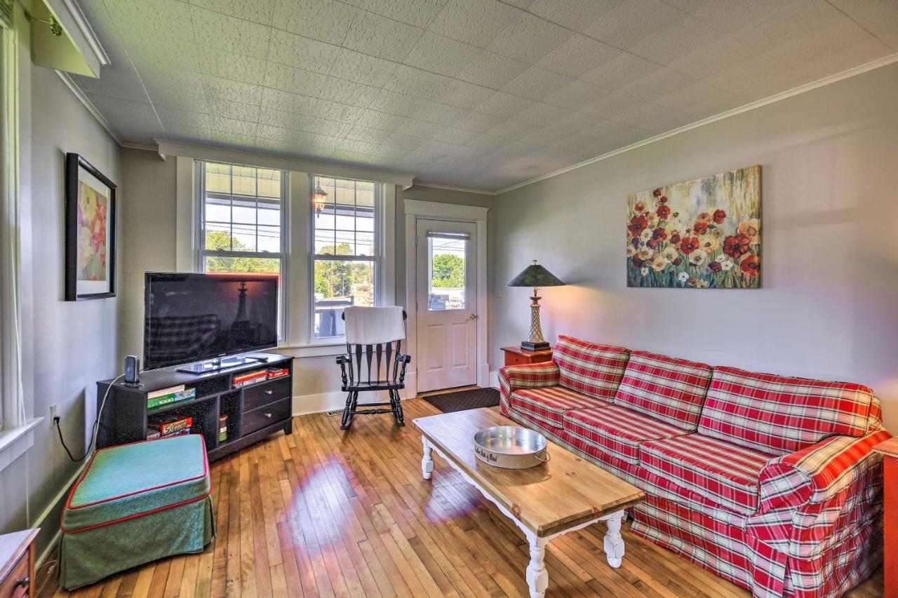 Cozy Damascus Cottage With Porch And Trail Access! エクステリア 写真