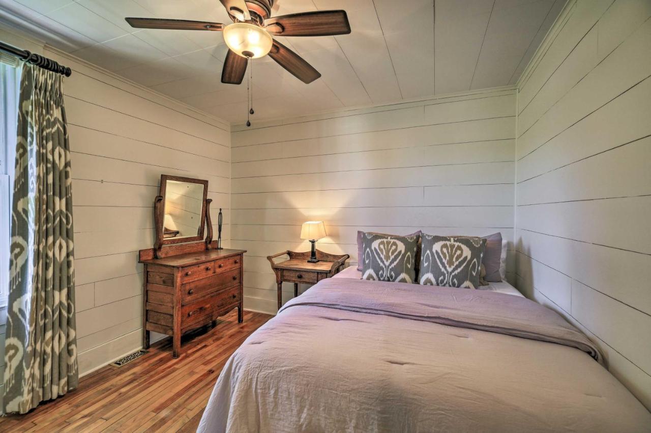 Cozy Damascus Cottage With Porch And Trail Access! エクステリア 写真