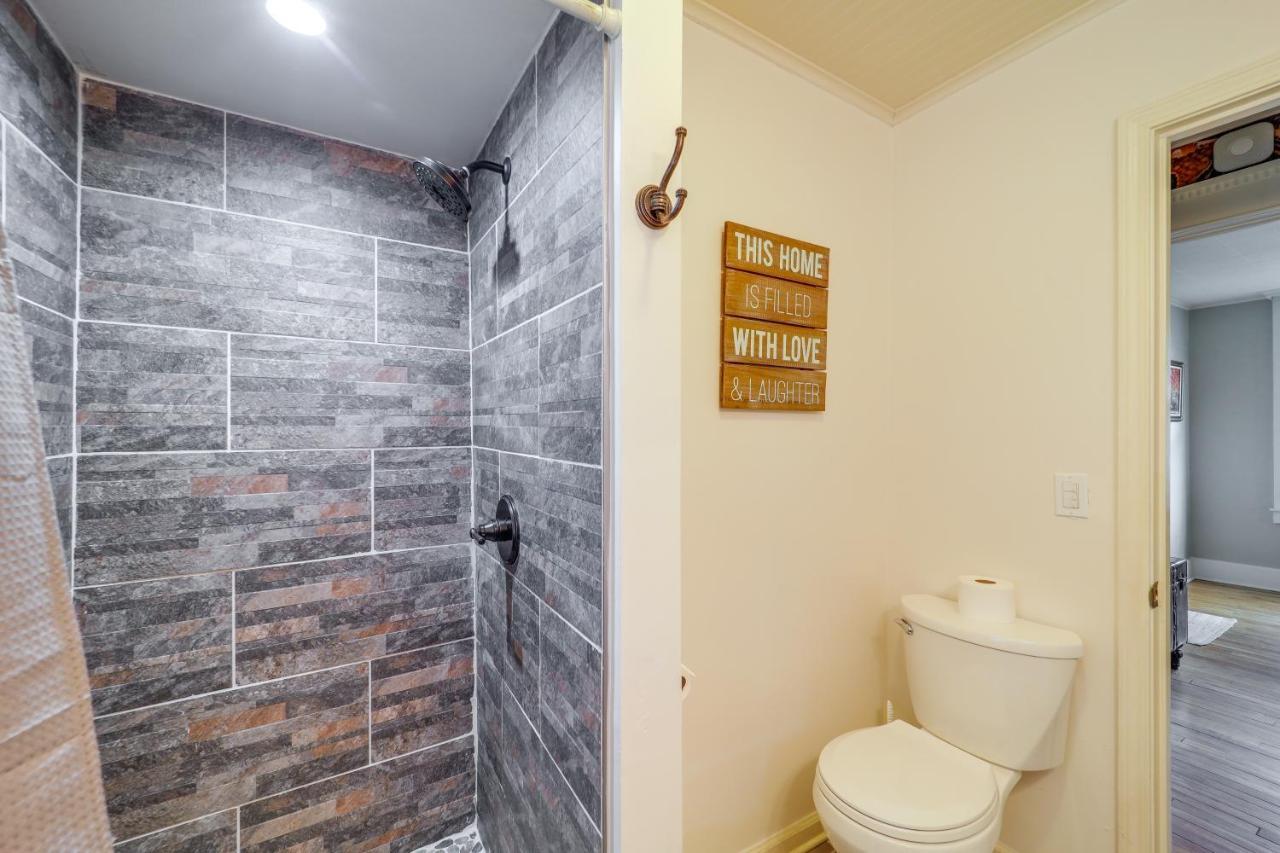 Cozy Damascus Cottage With Porch And Trail Access! エクステリア 写真